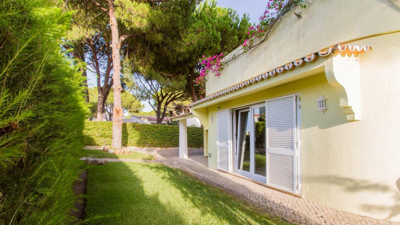 Villa Girassol ヴィラモウラ エクステリア 写真